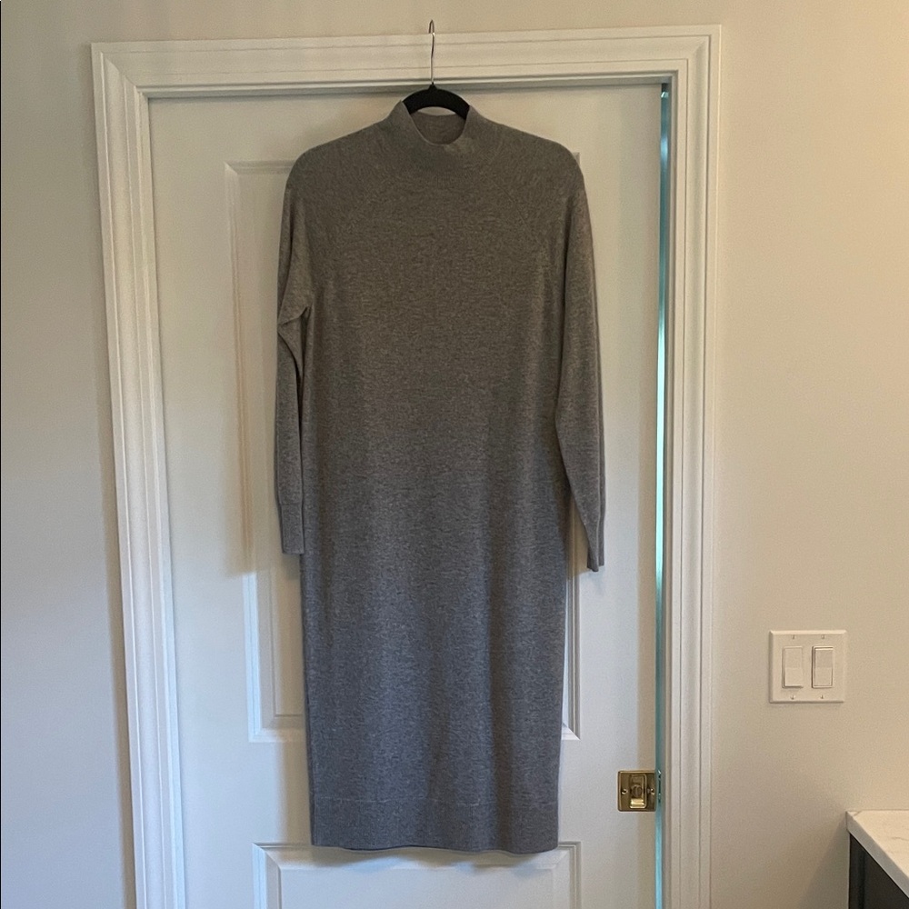 H&M Gray Long Sleeve Dress